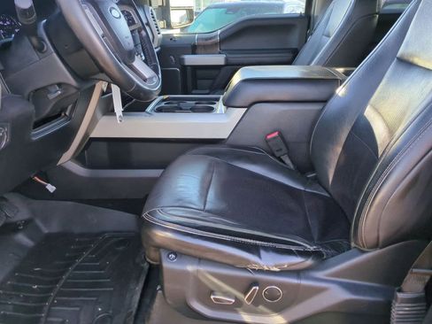 Used 2017 Ford F350 Lariat w/ Chrome Package image 16