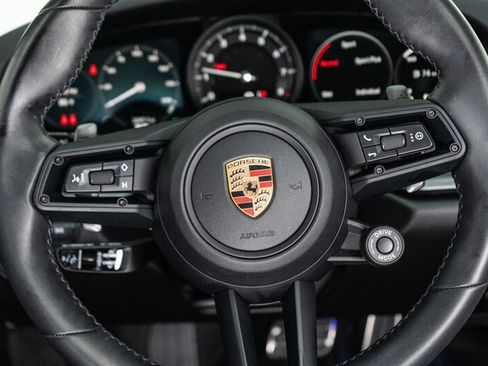 Used 2024 Porsche 911 Carrera RWD image 92