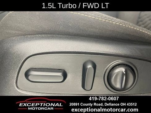 Used 2019 Chevrolet Equinox LT FWD image 34