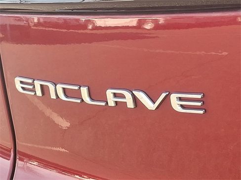 Used 2025 Buick Enclave Sport Touring w/ Super Cruise Package image 31