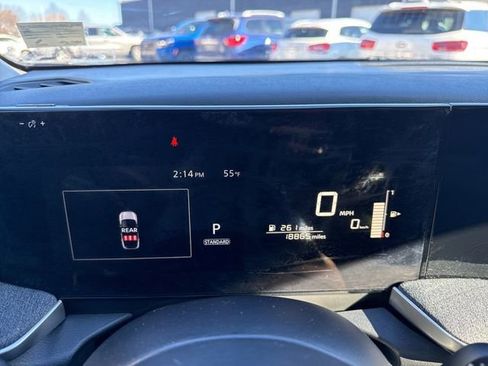 Used 2025 Nissan Kicks SV image 21