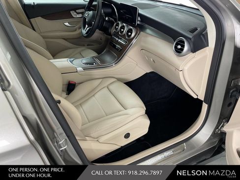 Used 2022 Mercedes-Benz GLC 300 4MATIC image 40