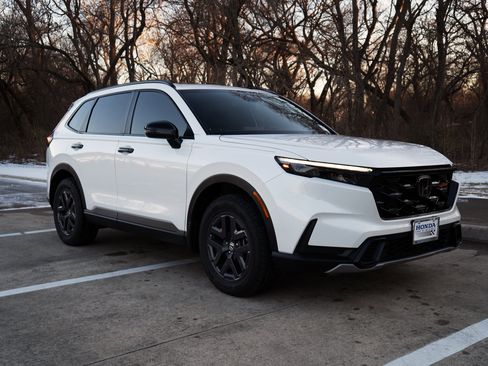 Certified 2026 Honda CR-V TrailSport image 2