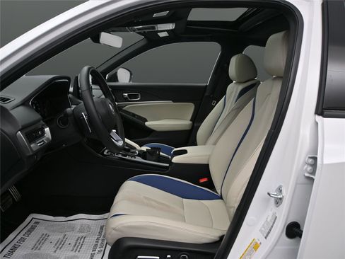 Certified 2026 Acura Integra A-Spec image 9