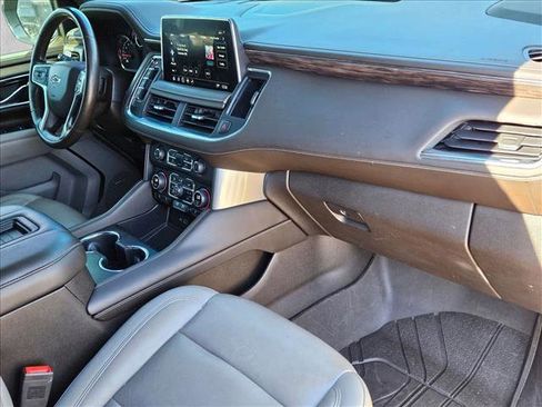 Used 2021 Chevrolet Tahoe Z71 image 24