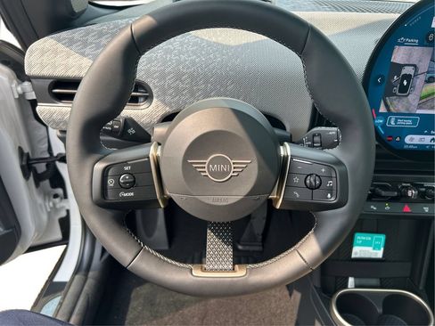 New 2026 MINI Cooper 2-Door Hardtop FWD image 16