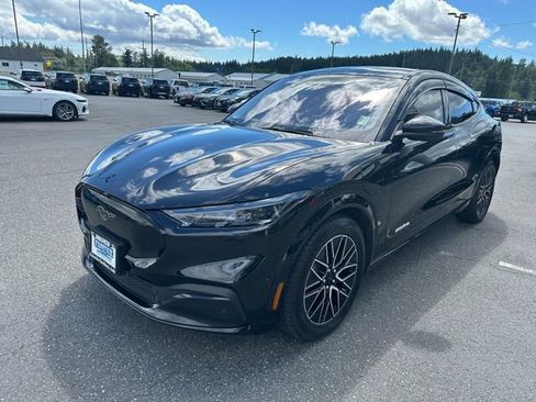 Used 2024 Ford Mustang Mach-E Premium AWD/4WD image 6