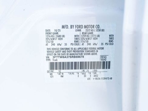 Used 2025 Ford Maverick XL FWD image 29