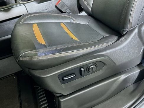 Used 2021 GMC Sierra 1500 AT4 w/ AT4 Premium Package image 21