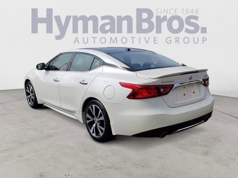 Used 2017 Nissan Maxima Platinum image 5
