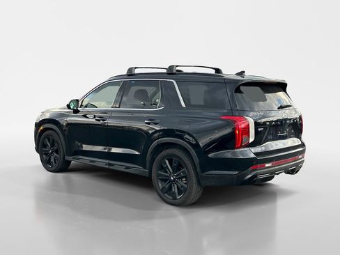 Used 2024 Hyundai Palisade XRT FWD image 3