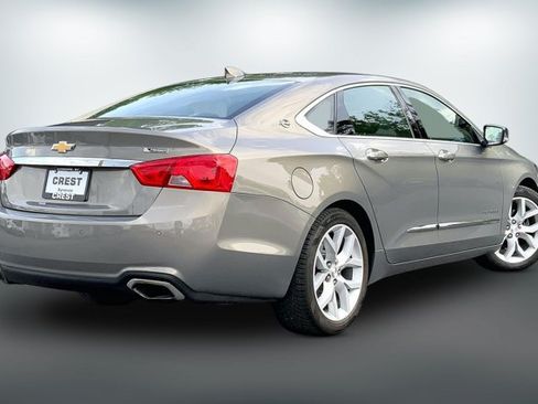 Used 2017 Chevrolet Impala Premier w/ Enhanced Convenience Package FWD image 13