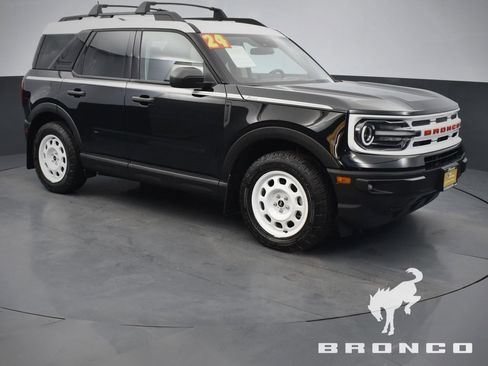 Certified 2024 Ford Bronco Sport Heritage w/ Heritage Convenience Package image 3