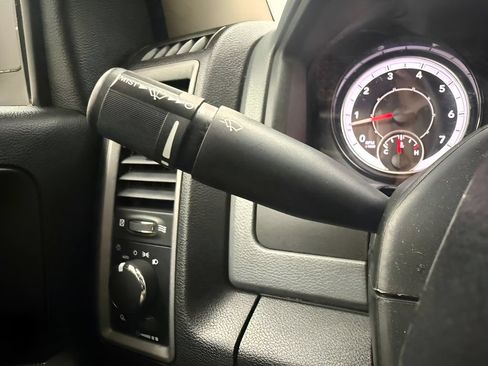 Used 2020 RAM 1500 Tradesman w/ Popular Equipment Group RWD image 17