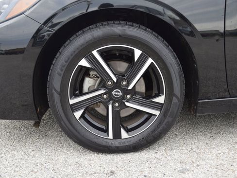 Used 2024 Nissan Sentra SV image 25