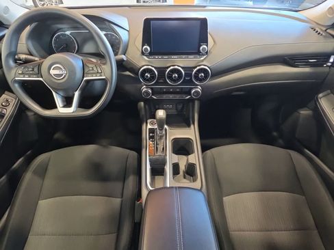 Used 2025 Nissan Sentra SV FWD image 29