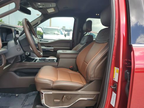 Used 2025 Ford F350 King Ranch image 12