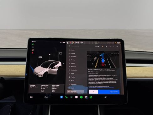 Used 2020 Tesla Model Y Long Range AWD/4WD image 30