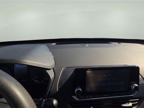 Used 2021 Nissan Altima 2.5 S image 9