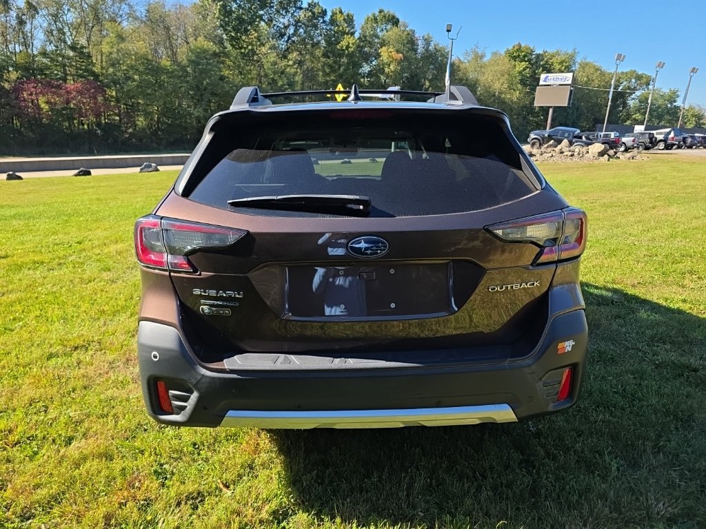 Used 2020 Subaru Outback Limited w/ Popular Package #2 AWD/4WD image 7