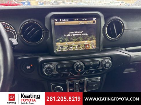 Used 2022 Jeep Gladiator Overland AWD/4WD image 21