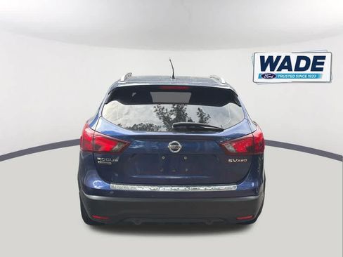 Used 2019 Nissan Rogue Sport SV AWD/4WD image 7