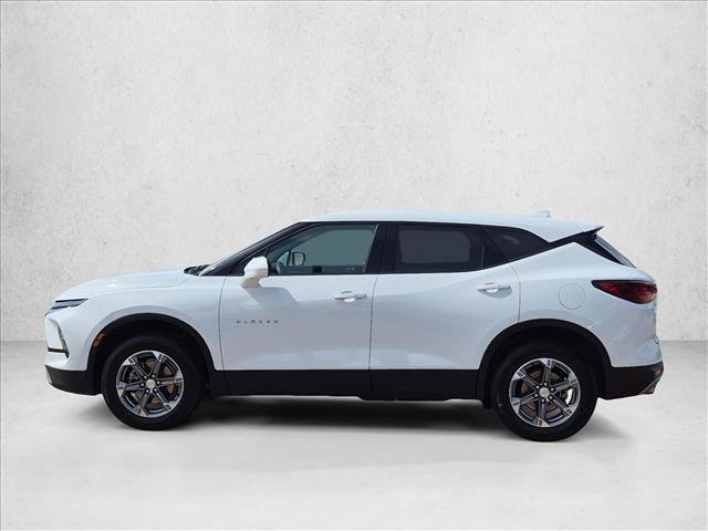 Used 2025 Chevrolet Blazer LT AWD/4WD image 9