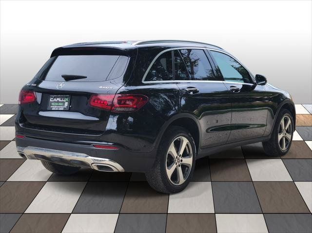 Used 2022 Mercedes-Benz GLC 300 4MATIC w/ Premium Package Lite image 4