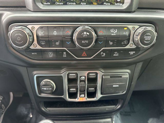 Used 2021 Jeep Wrangler Unlimited Sport AWD/4WD image 38