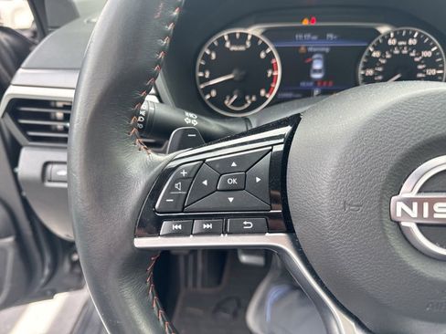 Used 2025 Nissan Altima 2.5 SR image 20