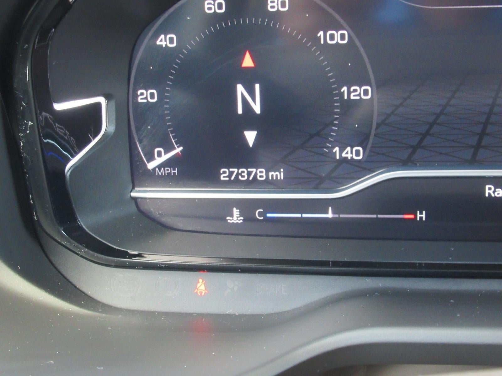 Used 2024 GMC Yukon XL Denali RWD image 33