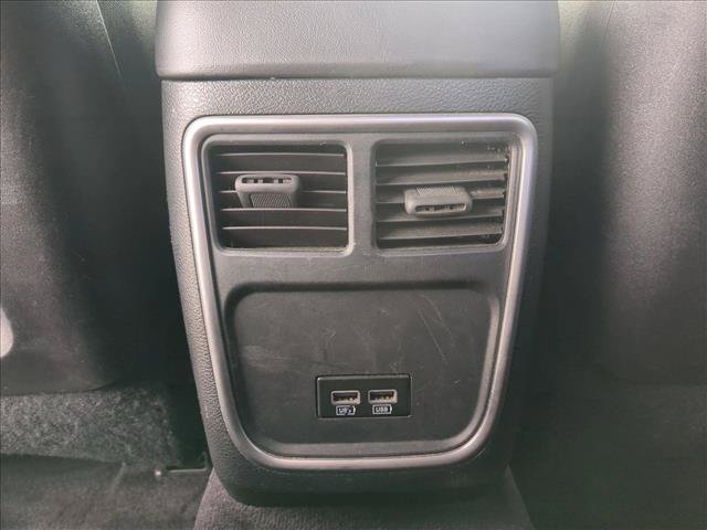 Used 2017 Dodge Charger SXT RWD image 15