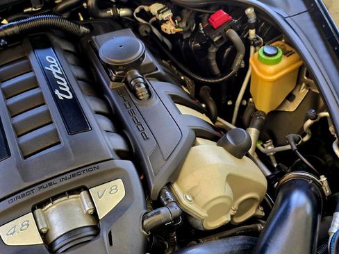 Used 2014 Porsche Panamera image 61