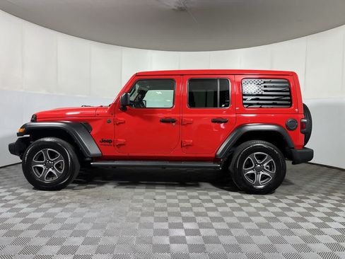 Used 2022 Jeep Wrangler Unlimited Sport w/ Sun And Sound Package AWD/4WD image 5