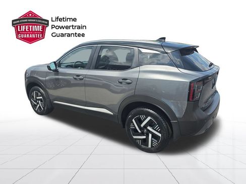 Certified 2026 Nissan Kicks SV FWD image 3
