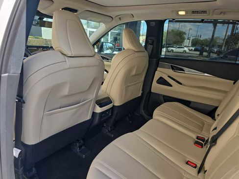 Certified 2023 INFINITI QX60 Luxe w/ Cargo Package image 12