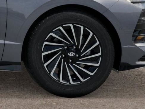 New 2026 Hyundai Sonata Limited image 9