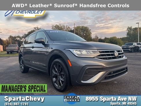 Used 2022 Volkswagen Tiguan SE image 1