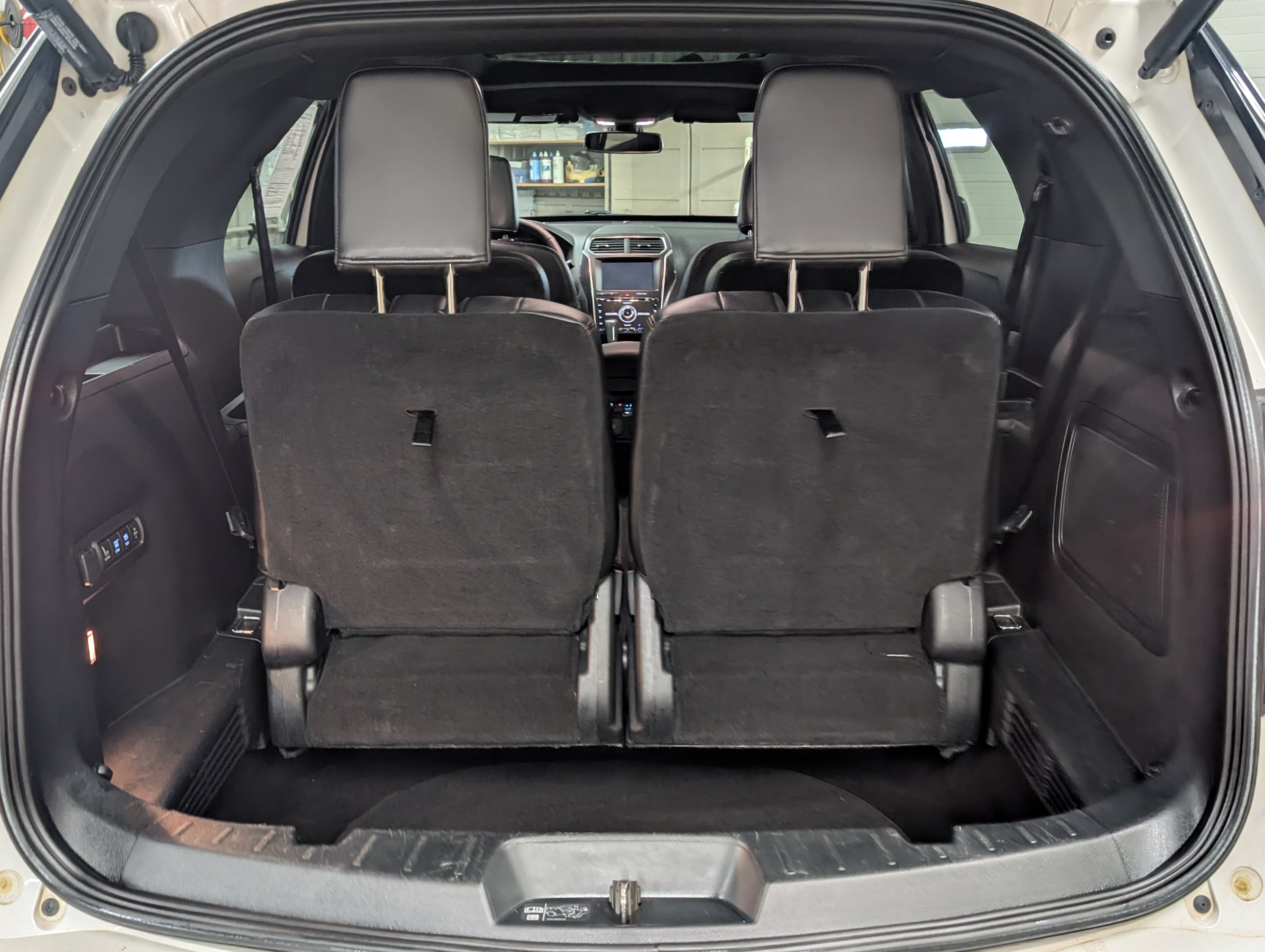Used 2018 Ford Explorer Sport w/ Equipment Group 401A AWD/4WD image 24