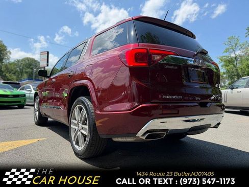 Used 2018 GMC Acadia Denali w/ Technology Package AWD/4WD image 12