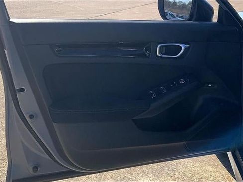 Used 2025 Honda Civic Sport image 23