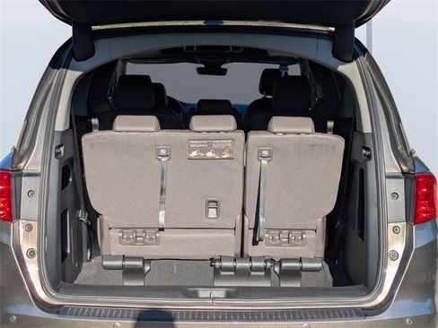Certified 2022 Honda Odyssey Touring image 13