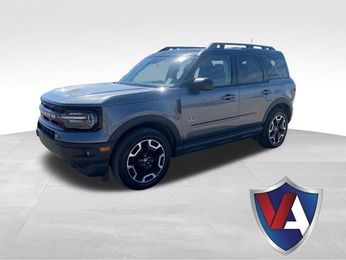 Used 2022 Ford Bronco Sport Outer Banks w/ Tech Package image 1