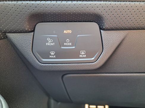 New 2026 Volkswagen Atlas Cross Sport SEL Premium R-Line image 13