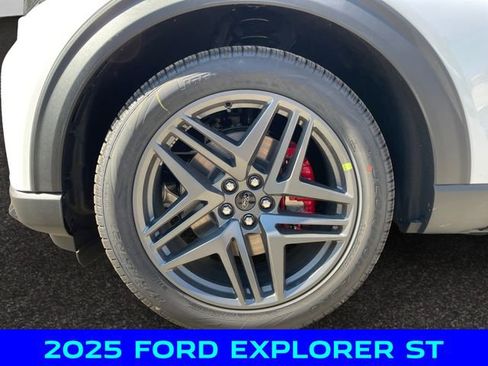 New 2025 Ford Explorer ST w/ Sun And Sound Package image 14