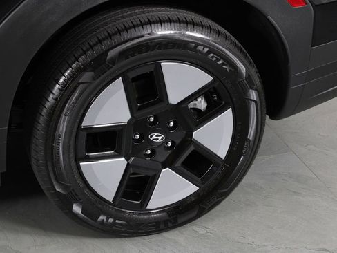 Certified 2026 Hyundai Santa Fe SE FWD image 13
