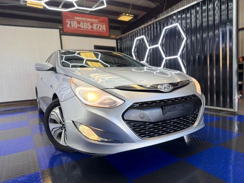 Used 2013 Hyundai Sonata Limited image 9