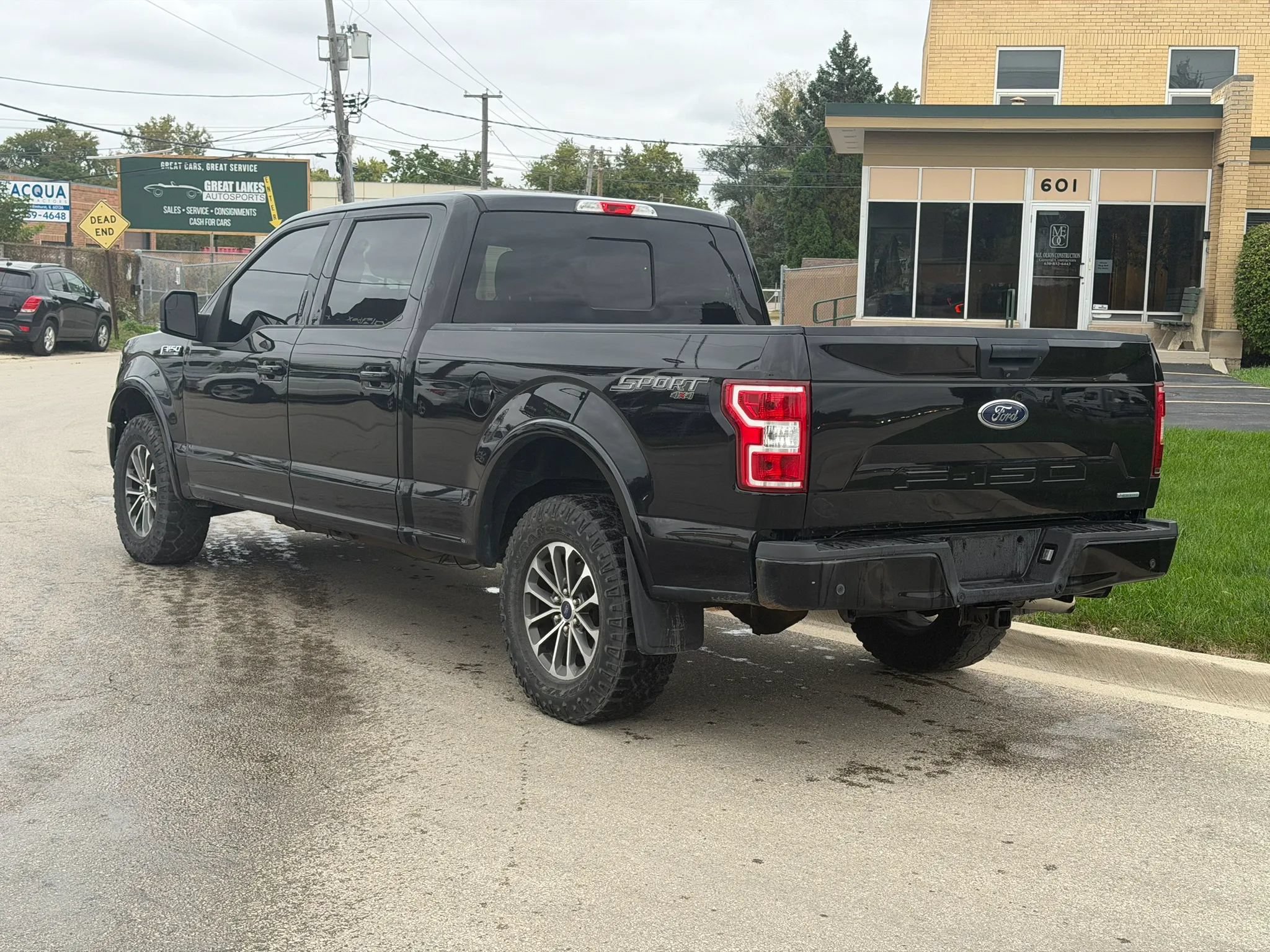 Used 2019 Ford F150 XLT w/ Equipment Group 302A Luxury AWD/4WD image 3