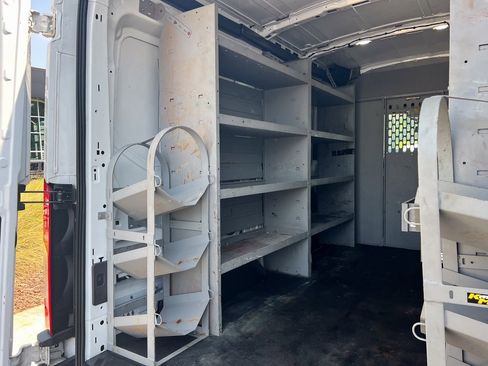 Used 2019 Ford Transit 250 130 Medium Roof image 26