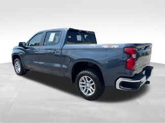Used 2022 Chevrolet Silverado 1500 LT AWD/4WD video 3